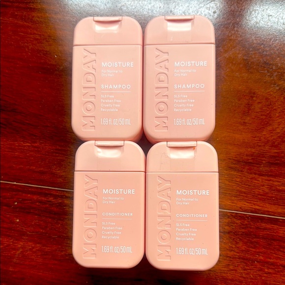 Monday Moisture Shampoo and Conditioner Set - Picture 1 of 1